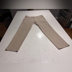 LuluLemon Commission Slim Pants 32” W / 28” Inseam Tan